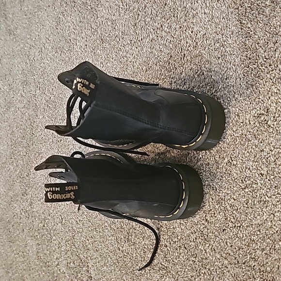 Dr Martens Black 1460 Women's Virginia Leather Boots Size Womens 7 - Picture 4 of 7